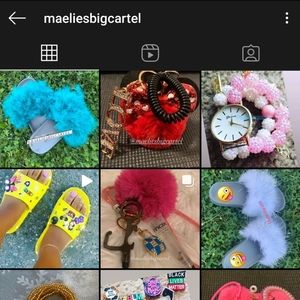 Sandals, beads, key chains